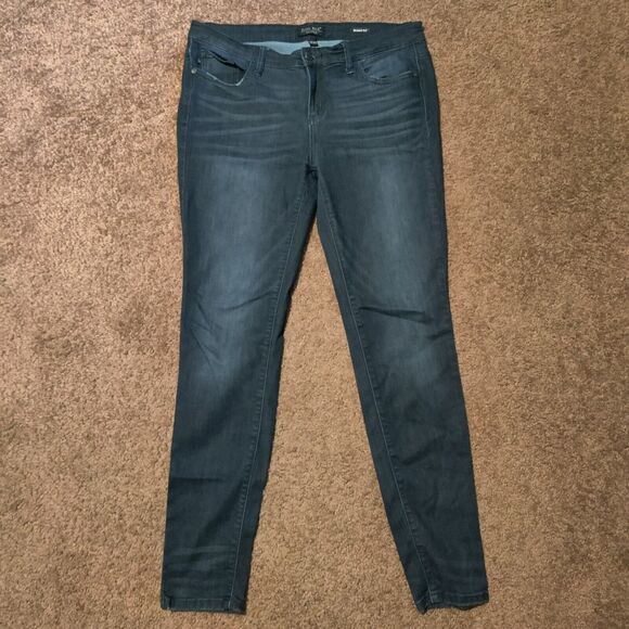 Judy Blue Skinny Fit Distressed Jeans Dark Wash Size 15/32 34x30 - Picture 2 of 10